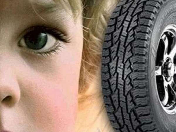 В Покровске 7-летняя девочка попала под колеса автомобиля