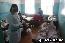 В Донецке мать жестоко избила свою семилетнюю дочь (фото + видео)