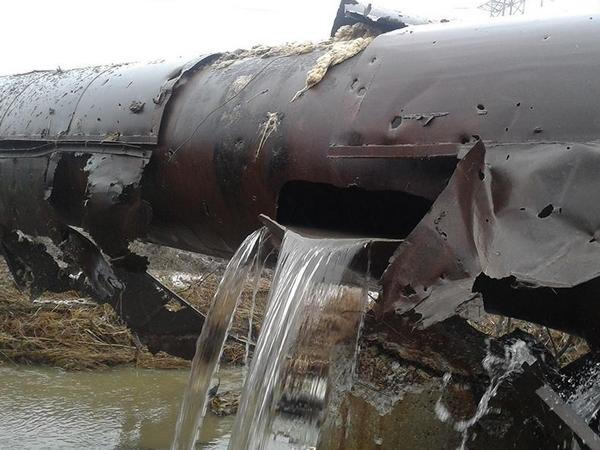 Ремонтникам так и не удалось отремонтировать Южнодонбасский водопровод
