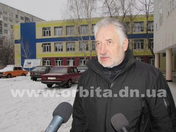 Что думает губернатор о политическом противостоянии в Покровске и Родинском