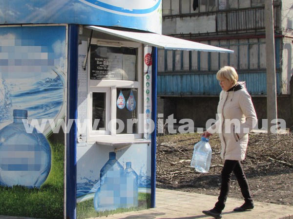Безопасно ли употреблять питьевую воду на разлив в Покровске