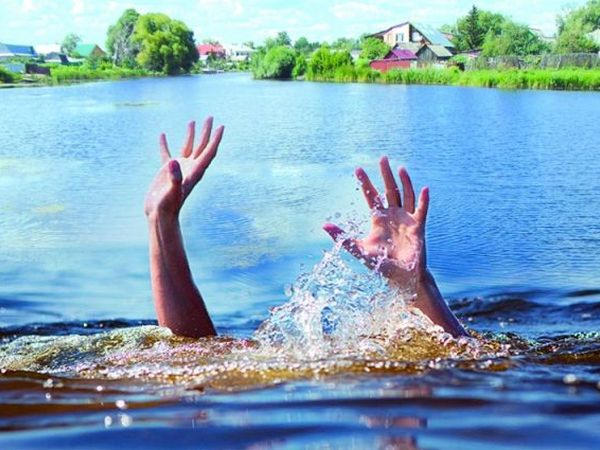 В Селидово утонул 29-летний мужчина
