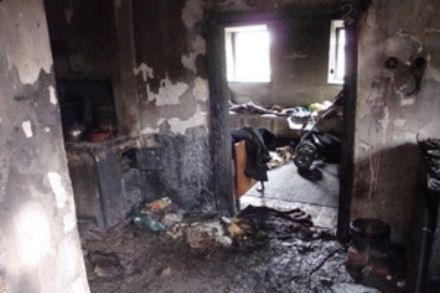 В Марьинском районе заживо сгорели двое малышей (фото + видео)