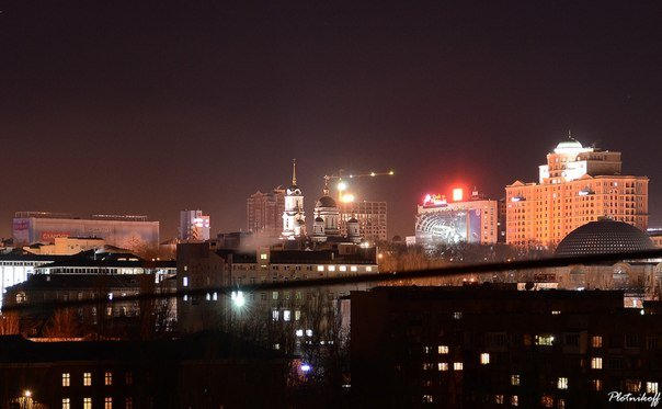 Завораживающие панорамы Донецка в сиянии ночных огней (фото)