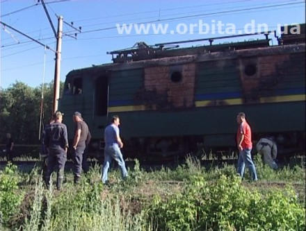 На станции Кроасноармейск загорелся поезд (фото + видео)
