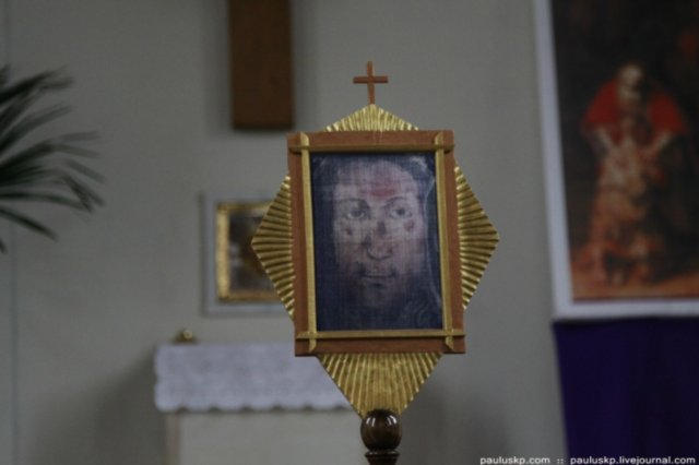 Виртуальная прогулка по единственному католическому храму Донецка (фото)