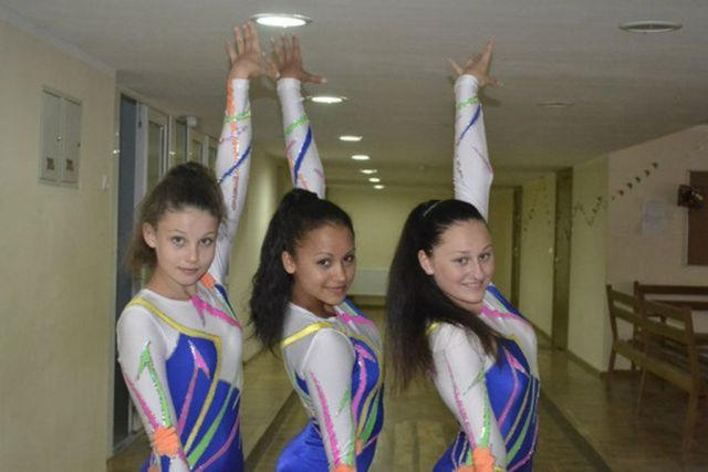 Юные красноармейские гимнастки шикарно отдохнули в Одессе (фото)