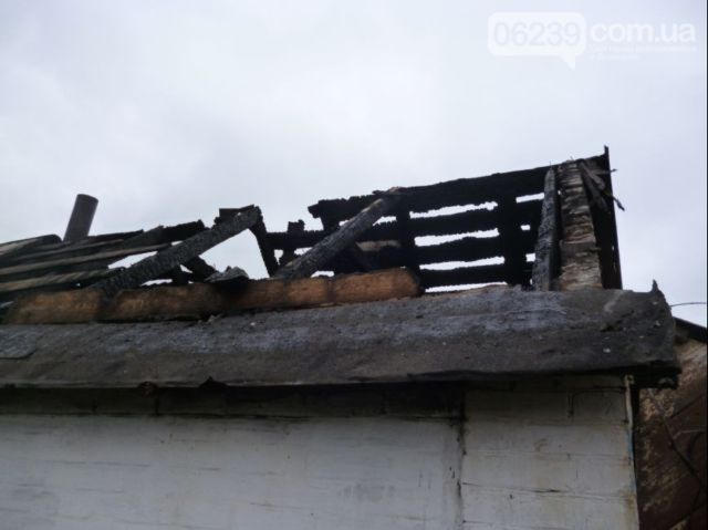 В Красноармейске двое детей чуть не сгорели в собственном доме