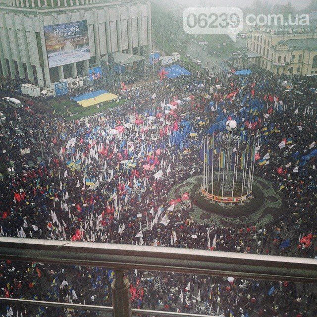 Студенты из Новогродовки принимают участие в киевском "Евромайдане" (фото)