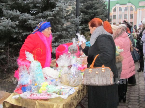 Рождественский флешмоб в Красноармейске (фото, видео)