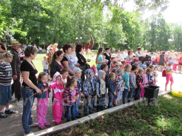 Праздник детства в Красноармейске (фото, видео)
