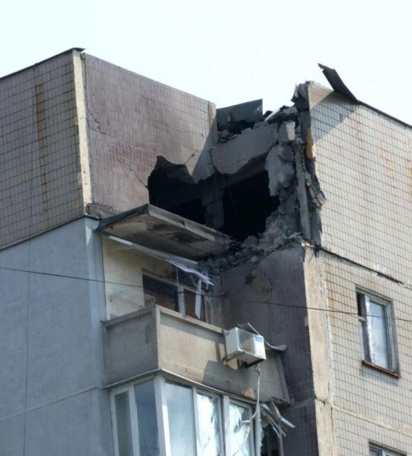 Разрушительные выходные в Донецке (фото)