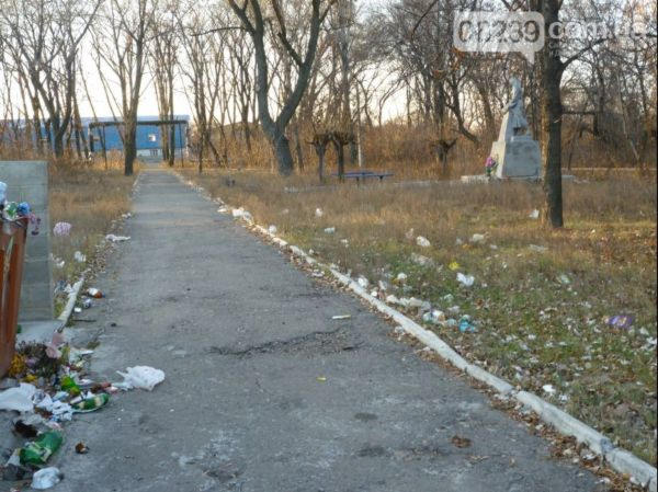 Красноармейск: дорога, которая отбивает желание жить (фото)