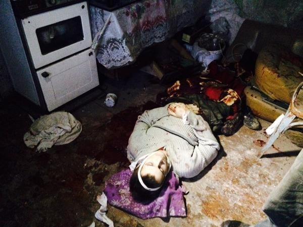 Вчерашний "ад" в Донецке привел к разрушениям, гибели и ранениям горожан (фото, видео)