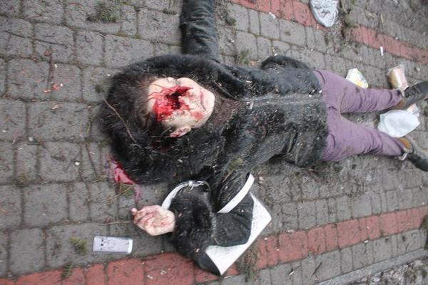30 января в Донецке: "море" крови, куча трупов (фото, видео)
