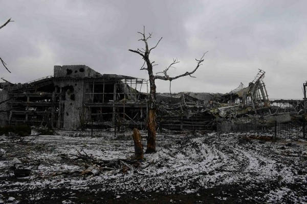 Развалины донецкого аэропорта (фото, видео)