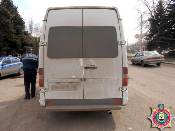 В Селидово задержан перевозчик, нелегально перевозивший пассажиров из Донецка