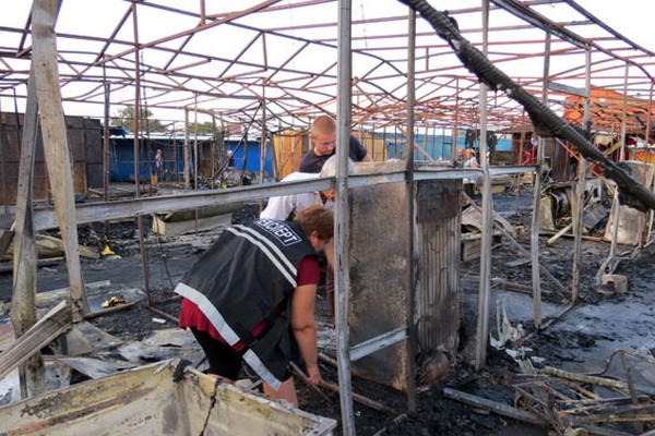 Как выглядит сгоревший центральный рынок в Красноармейска