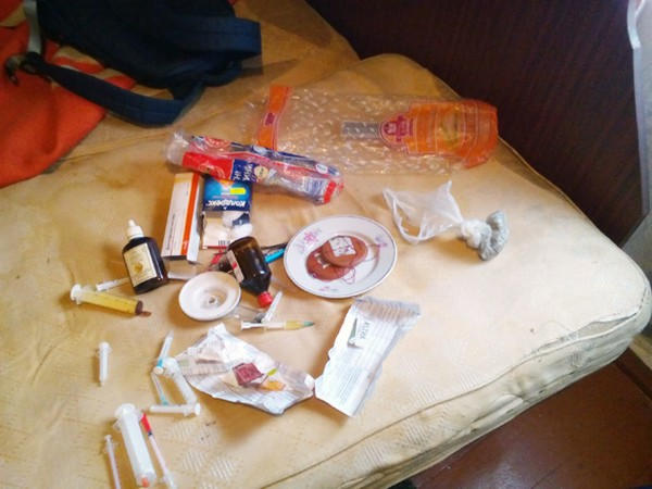 На выходных в Димитрове полиция боролась с наркотиками