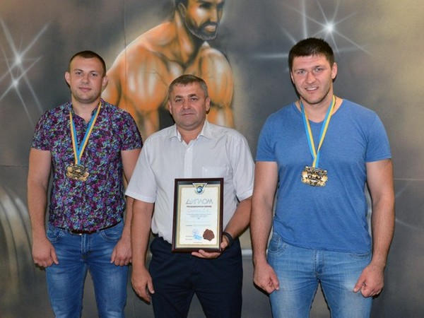 Спортсмены из Украинска стали призерами Чемпионата Евразии по пауэрлифтингу