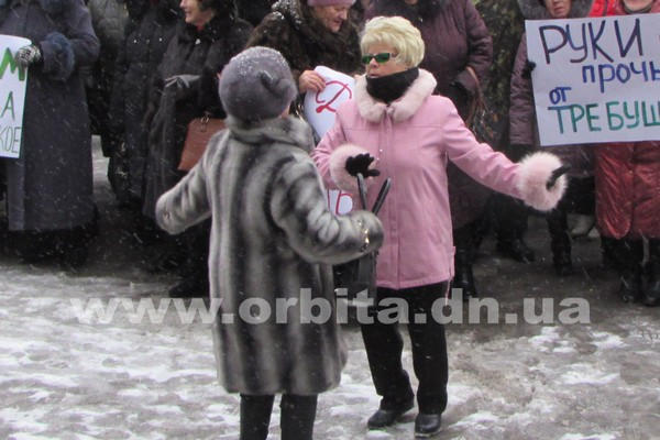 Чем закончился митинг в поддержку мэра Покровска