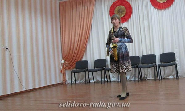 Воспитанники музыкальной школы подарили жителям Горняка концерт
