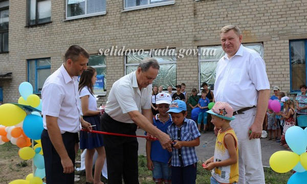 В Горняке, Кураховке и Цукурино открыли новые современные спортивные площадки