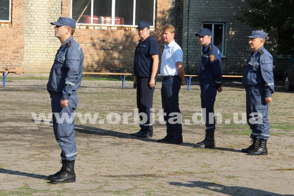 В Мирноград съехались спасатели со всей области