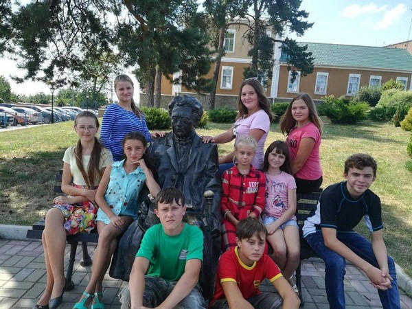 Школьники из Новогродовки увлекательно провели время на Сумщине
