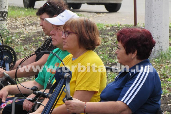 В Покровске прошел Всеукраинский марафон инвалидов-колясочников