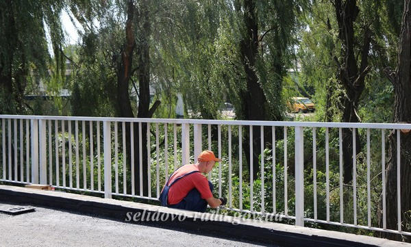 В Селидово подходит к завершению капитальный ремонт моста