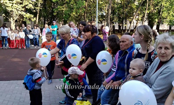 В Селидово состоялся концерт, посвященный Дню города и Дню освобождения Донбасса