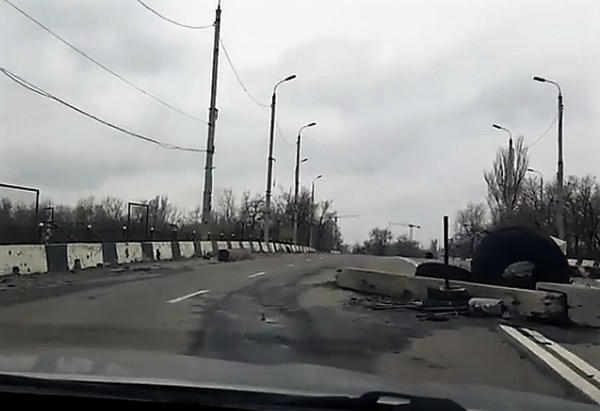 Как выглядит «дорога смерти» в Донецке