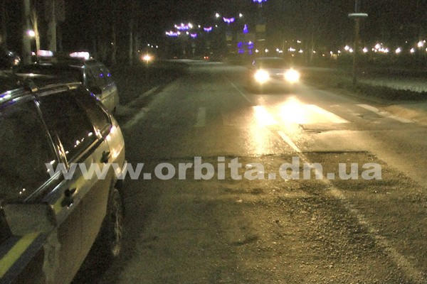 В Покровске военный автомобиль сбил мужчину на пешеходном переходе