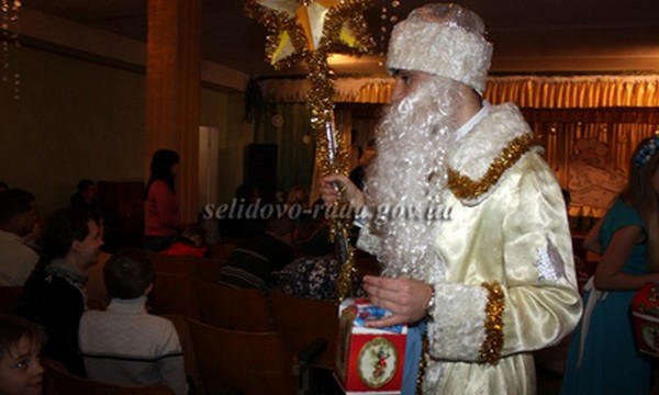 День святого Николая в Селидово подарил детям незабываемые впечатления