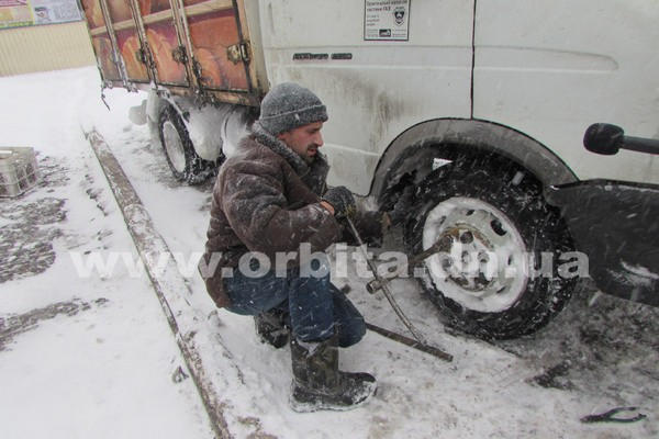 Как в Покровске борются с последствиями обильного снегопада