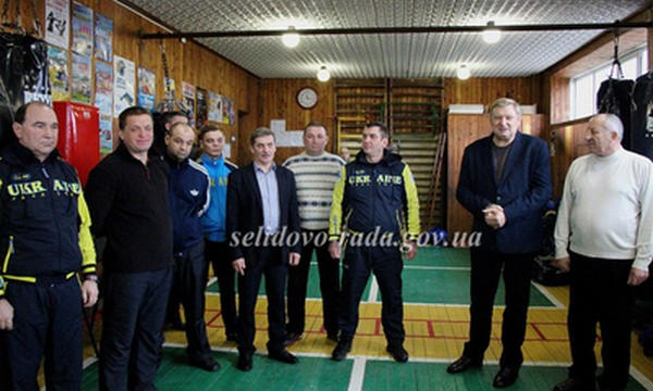 В Селидово лучшие боксеры Донецкой области готовятся к Чемпионату Украины