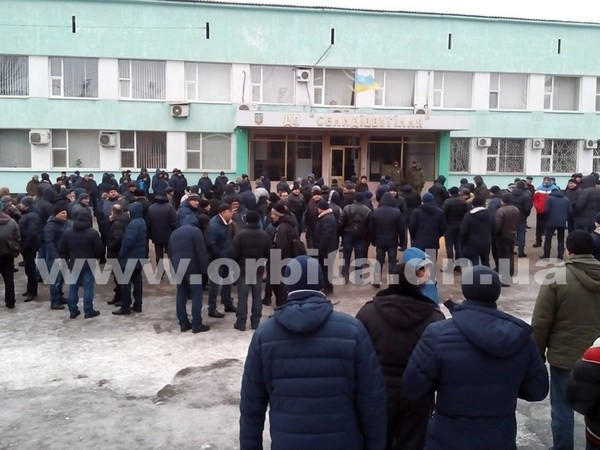 Как проходят вторые сутки шахтерских протестов в Селидово