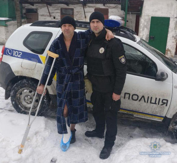 В Мирнограде полицейские спасли шахтера от смерти