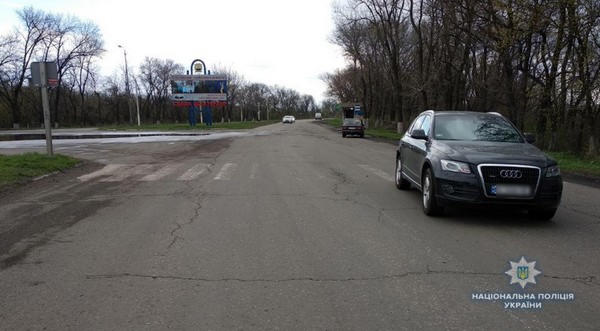 В Покровском районе женщина за рулем ВАЗа протаранила Audi
