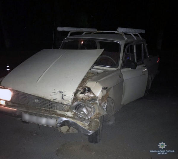 В результате ночного ДТП в Покровске пострадали трое взрослых и двое детей