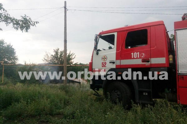 Спасатели показали последствия вчерашнего пожара в частном секторе в Мирнограде