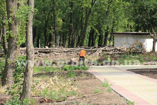 Стало известно, почему приостановлена многомиллионная реконструкция парка «Юбилейный» в Покровске