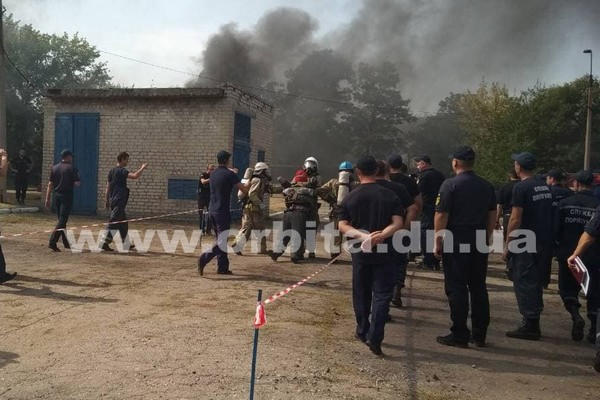 В Мирноград съехались спасатели со всей Донецкой области