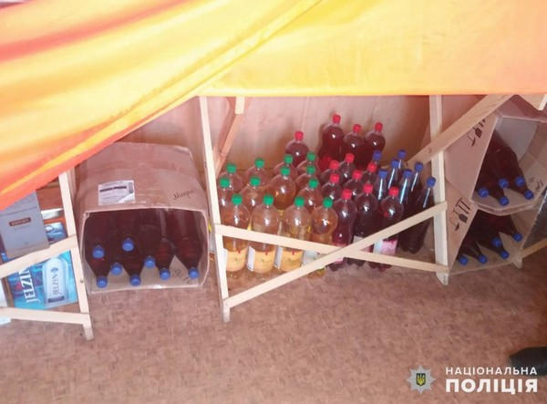 В Покровске полицейские изъяли более 350 литров нелегального алкоголя