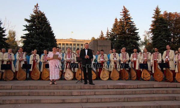 В Селидово состоялся концерт Национальной заслуженной капеллы бандуристов Украины