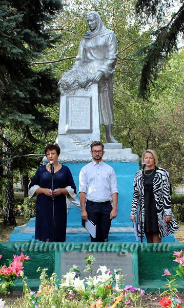 В Горняке прошли торжества по случаю Дня освобождения Донбасса