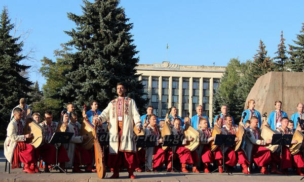 В Селидово состоялся концерт Национальной заслуженной капеллы бандуристов Украины