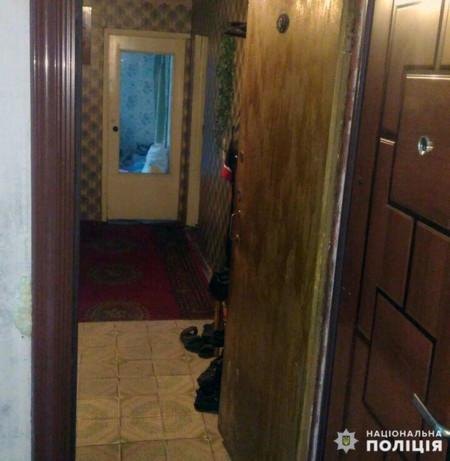 Житель Селидово забыл закрыть входную дверь и лишился своего имущества