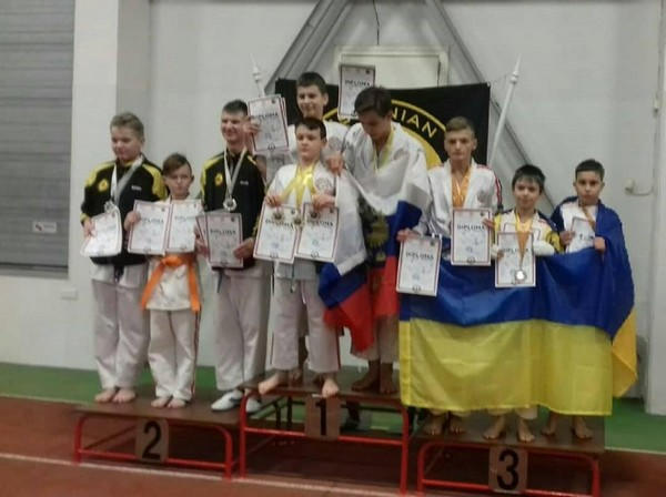 Каратист из Новогродовки завоевал «золото» и «бронзу» на международном турнире в Таллине
